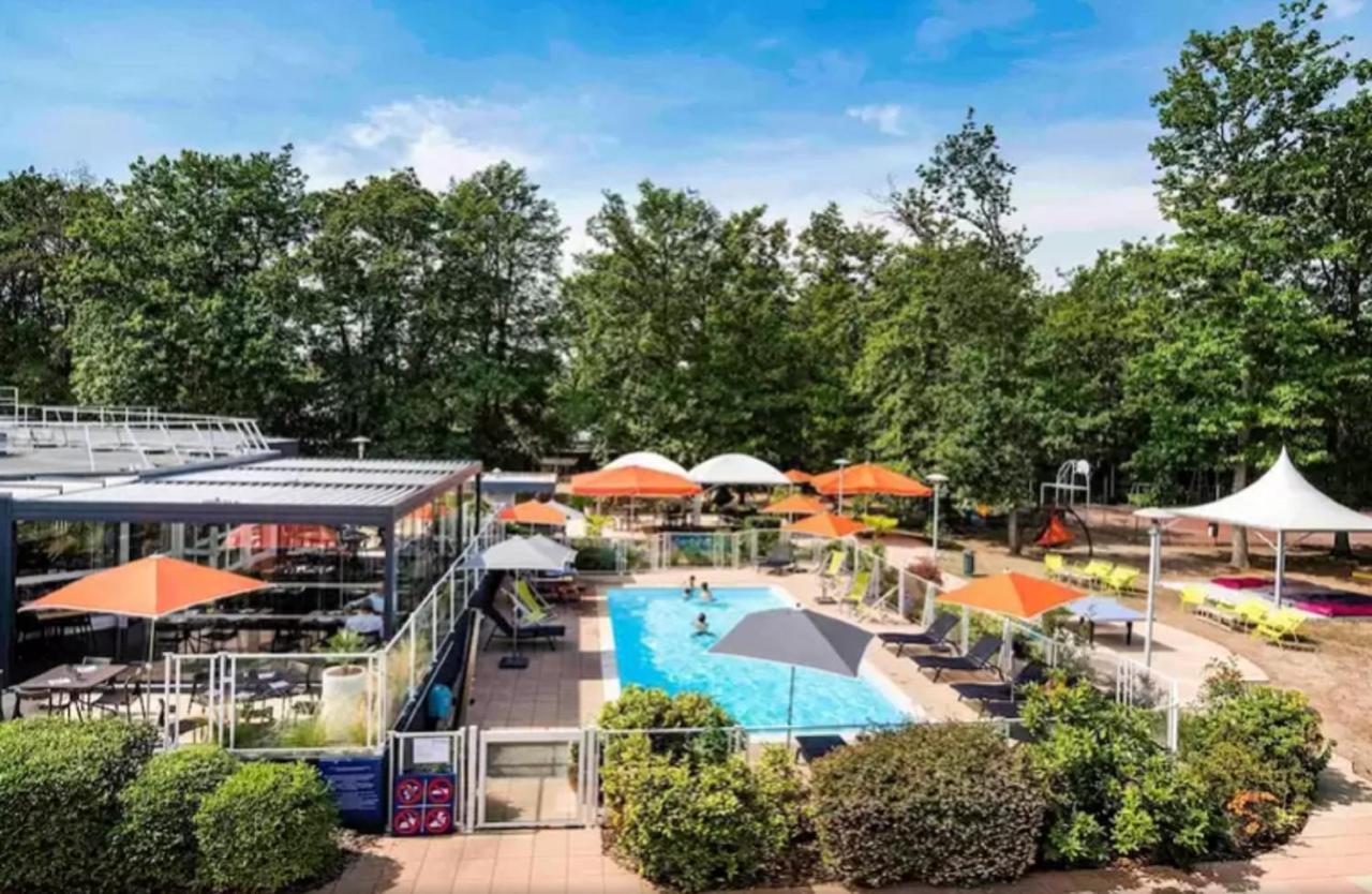 Demeures De Campagne Chemins De Sologne A Orleans Hotell Exteriör bild