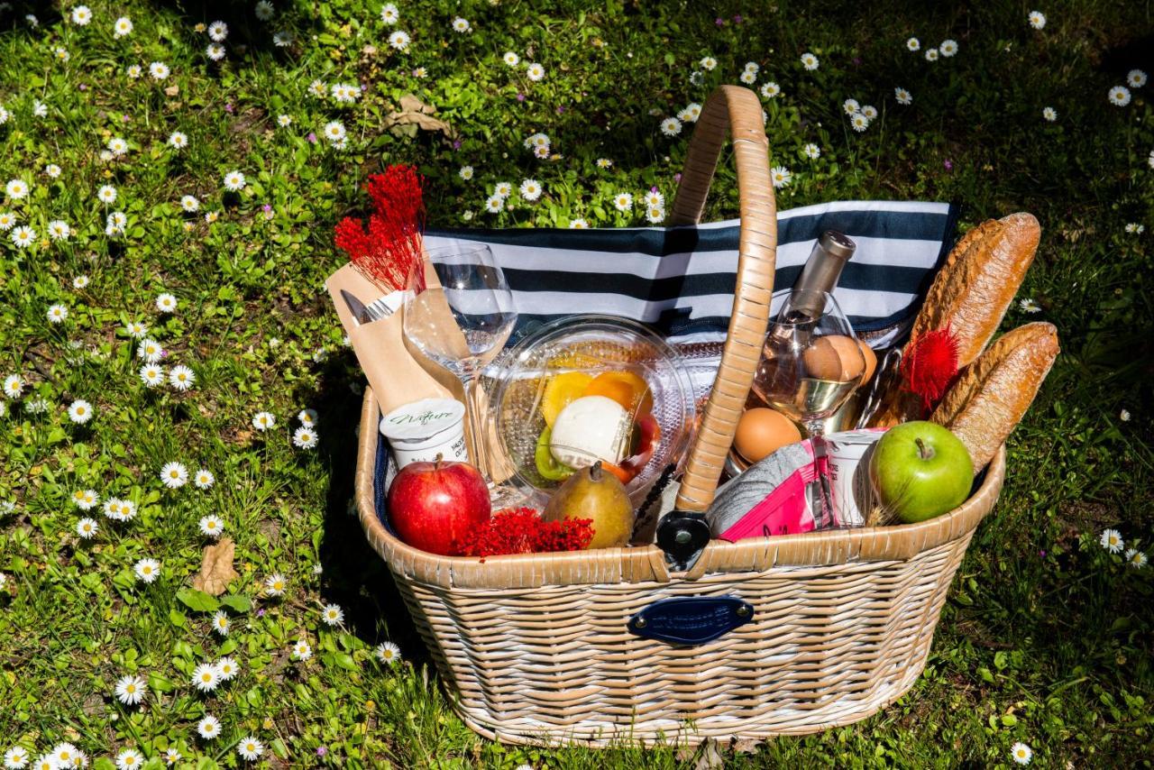 Demeures De Campagne Chemins De Sologne A Orleans Hotell Exteriör bild